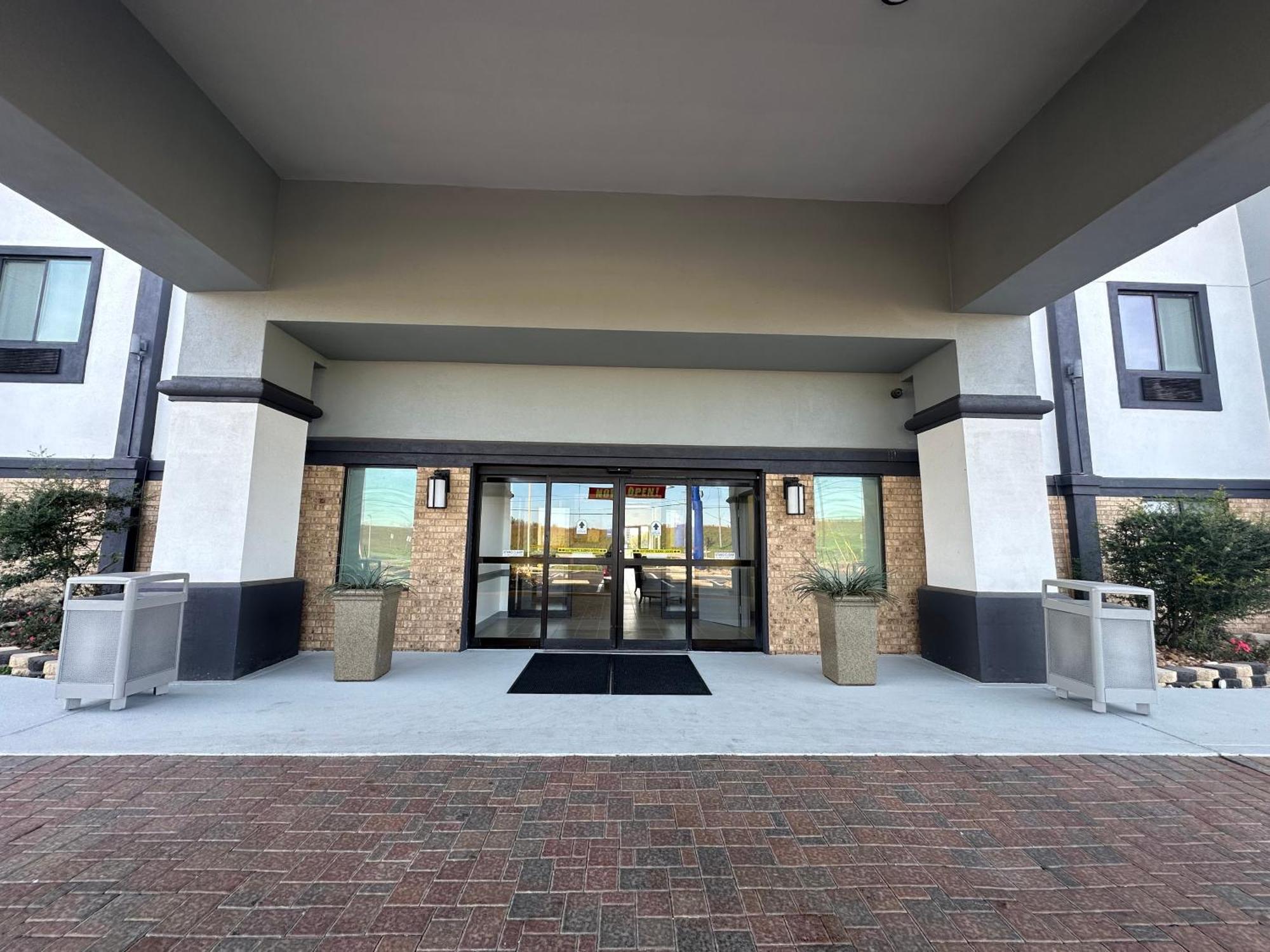 Best Western Plus Schulenburg Inn & Suites Εξωτερικό φωτογραφία
